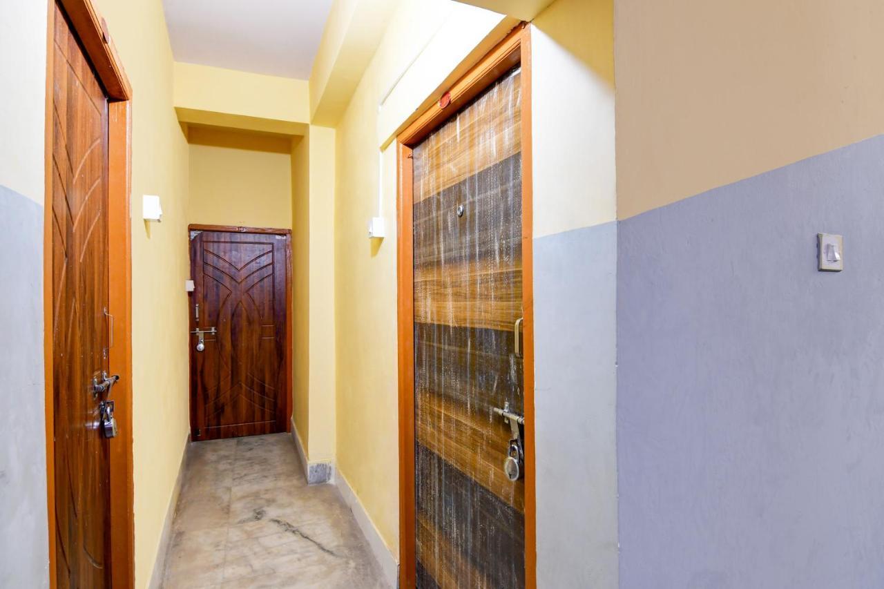 Joy Maa Tara Hotel & Restaurant Колката Екстер'єр фото