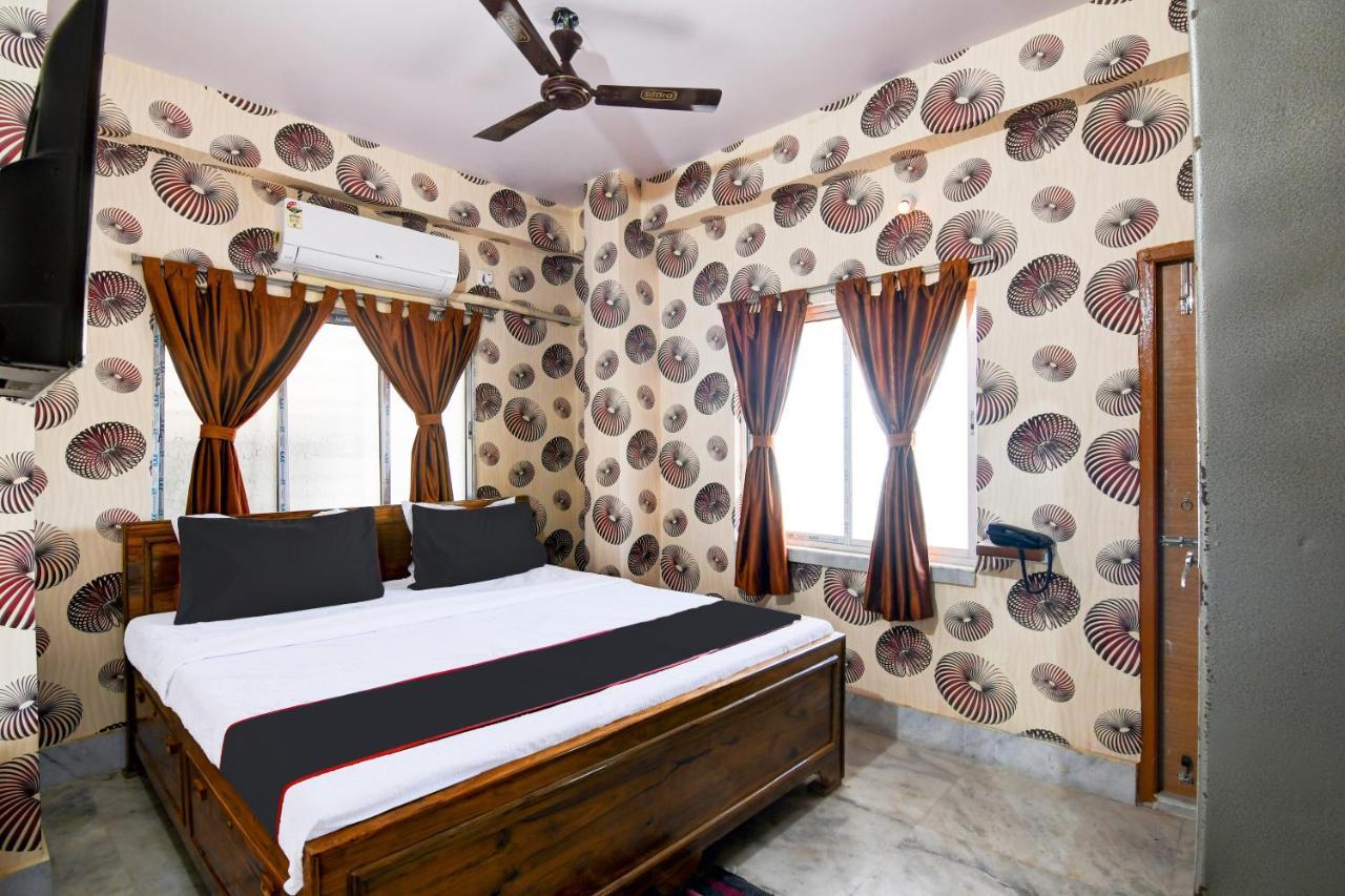 Joy Maa Tara Hotel & Restaurant Колката Екстер'єр фото