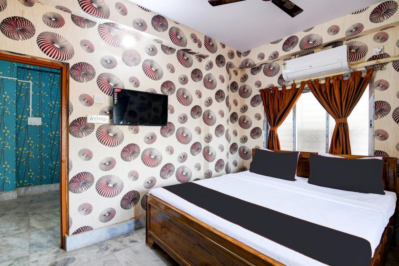 Joy Maa Tara Hotel & Restaurant Колката Екстер'єр фото